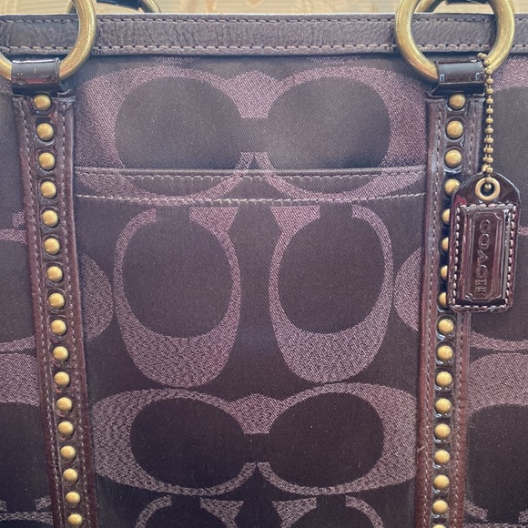 Authentic Coach Rich Brown Signature C Shoulder Gallery Tote - Picture 2 of 5